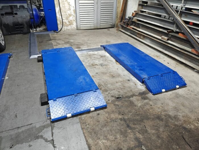 Airstrong Full Rise Car Scissor Lift U-B40AY 15V 50Hz with Installation | Model : AM-ASB400AY - Image 15